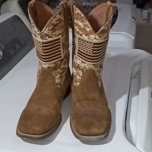 Men boots